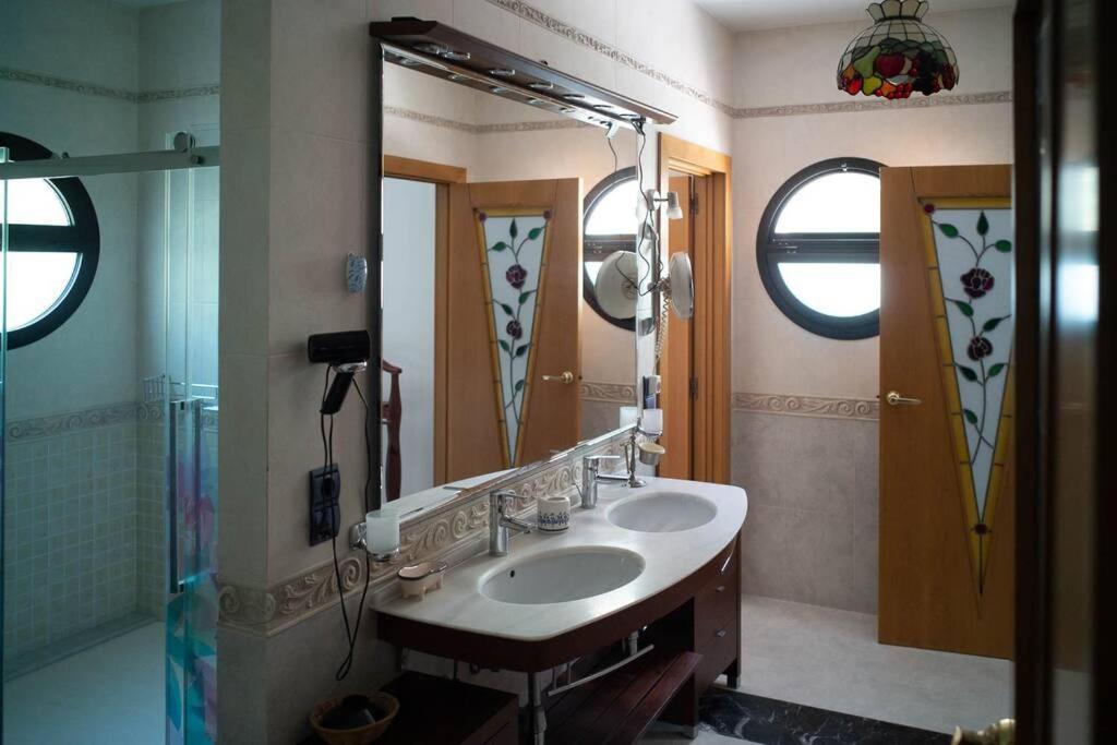 Beachside Villa In Puerto Marina, Benalmádena Exteriér fotografie