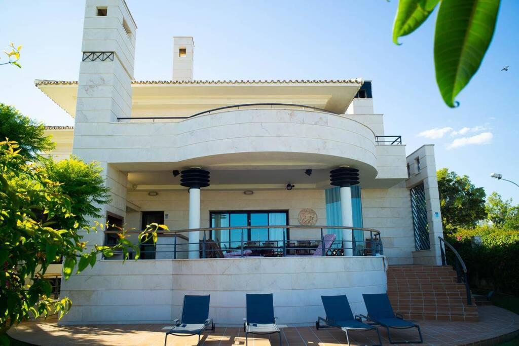 Beachside Villa In Puerto Marina, Benalmádena Exteriér fotografie