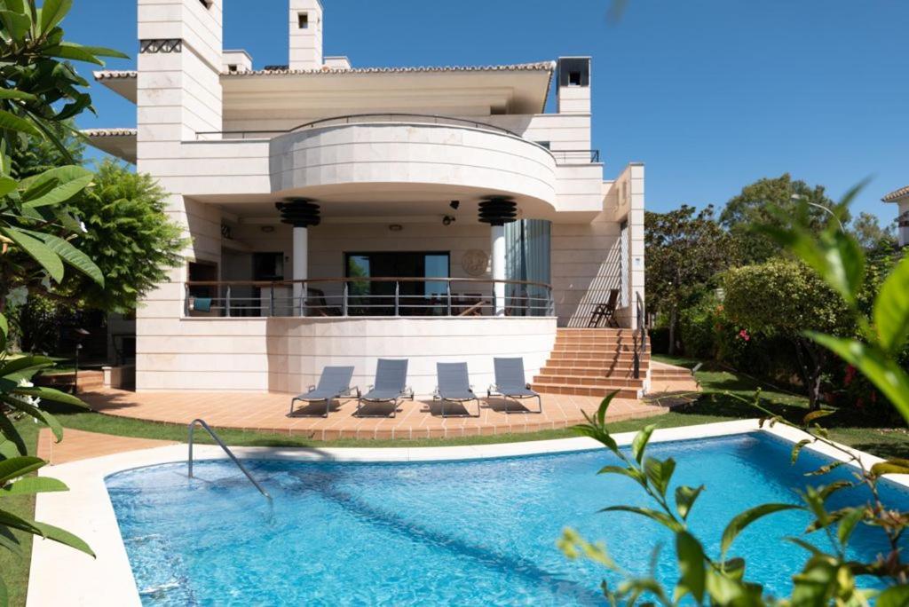 Beachside Villa In Puerto Marina, Benalmádena Exteriér fotografie